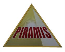 Piramis Csemege Esztergom