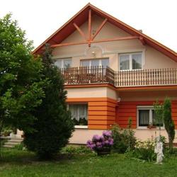 Anna Apartman