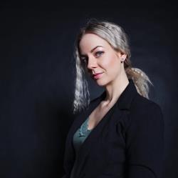 Domján Lídia Inez - Sminktetoválás