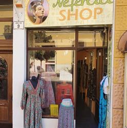 Nefertiti Shop - Pécs, Jókai tér 9.