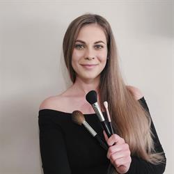 Sebestyén Bettina - Beauty & Makeup & Wax