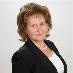 Rádulyné dr. Petrányi Júlia ügyvéd, adószakértő