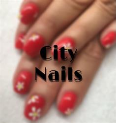 City Nails