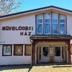 Művelődési Ház, Színtér