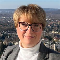 Dr. Mihály Andrea pszichiáter, pszichoterapeuta