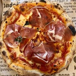 Jonathan Bed&Pizza