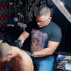 Color Ink Tattoo & Piercing