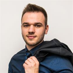 Csáki Máté Pályázatíró