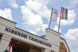 Kiserdei Tanuszoda, Füzesgyarmat