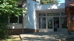 Almamelléki Iskola