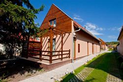 Tó Apartmanházak