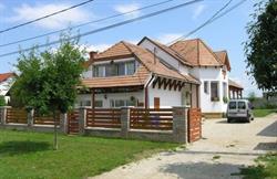 Csikós Vendégházak