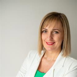 Kolozsvári Andi orvosi mikropigmentáció és sminktetoválás