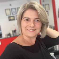 Sárdi Telek Reni - Mystyle fodrászat