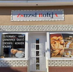 Zsuzsi BoltjA