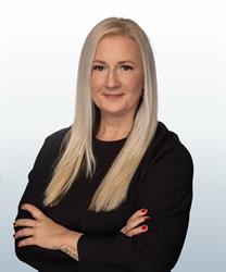 Enyedi Csilla - MBA közgazdász, ingatlanértékesítési szakértő