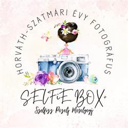 Horváth-Szatmári Évy Fotográfus / Selfieboxplus