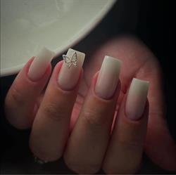 Barbi nails