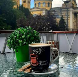 Thália Café