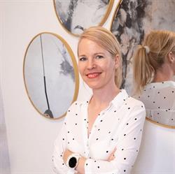 Hofmann Helga smink, orvosi esztétikai -, és sminktetoválás