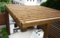 Fa pergola egyedi tervezéssel