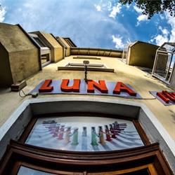 LUNA FÜRDŐSZOBA STÚDIÓ