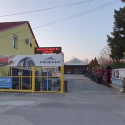 UTÁNFUTÓ ÉS GUMICENTRUM Kft.