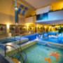 gyerek medence és jacuzzi