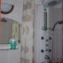 Apartman I. zuhanyzó