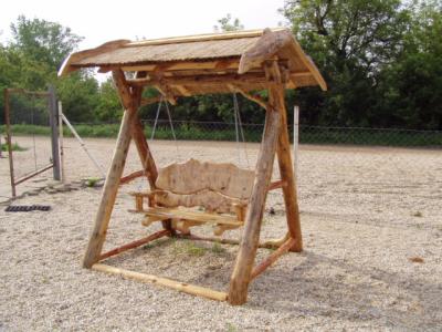 Egyedi-bútor,-kertibútor