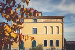 Hotel Cabernet