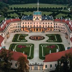 Esterházy Kastély