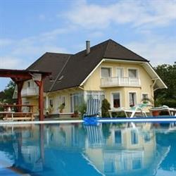 Ilona Apartmanház Gyenesdiás