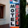 Betti motel