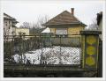 Nagybátonyban egy telken lévő két családiház eladó
