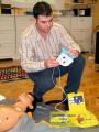 Felnőtt alapszintű újraélesztés és félautomata defibrillátor használat