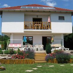 Apartman Holdfény