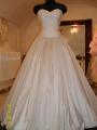 Brautkleid-Menyasszonyi ruha