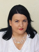 Szarvas B. Eszter