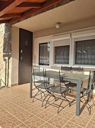 Napsugár Apartman