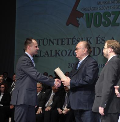 Tibor-év-vállalkozója