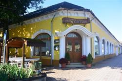 Sárga Csikó Étterem és Panzió