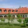 Apartmanház
