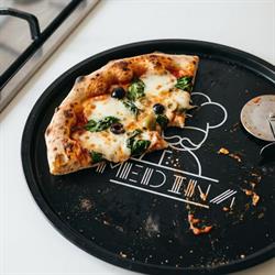 Medina Étterem És Pizzéria