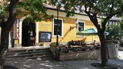 Révkapu Kávéház és Kisvendéglő