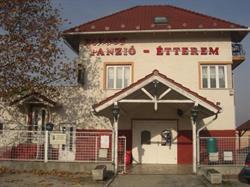 Kikötő Panzió Étterem