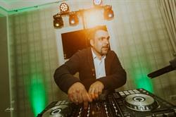 Pető János - Esküvő és rendezvény DJ