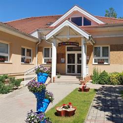 Falusi Nemzetiségi Óvoda Vecsés - Dorfkindergarten Wetschesch