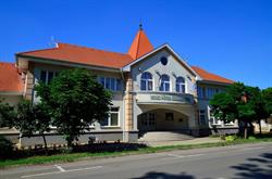 Iskola