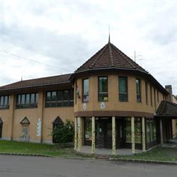 Általános Iskola Lucfalva